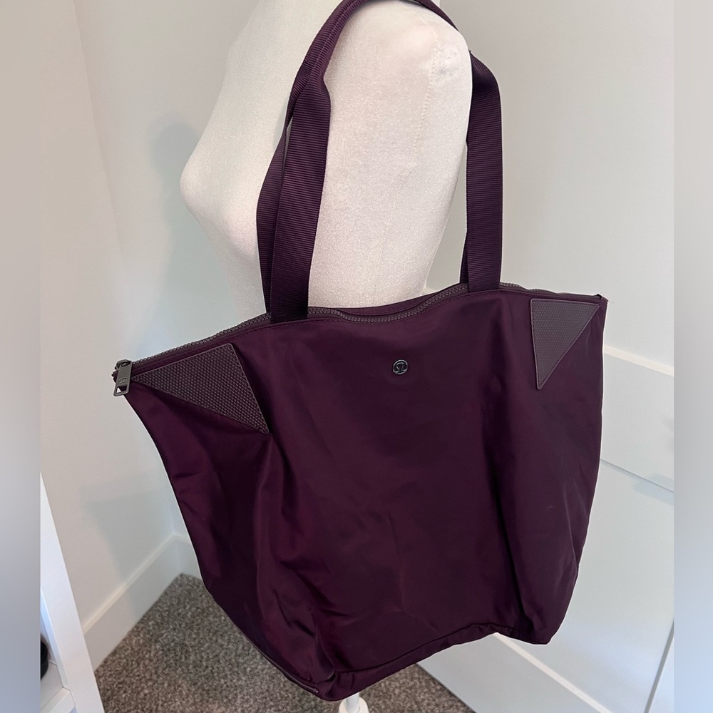 Lululemon Purple Tote